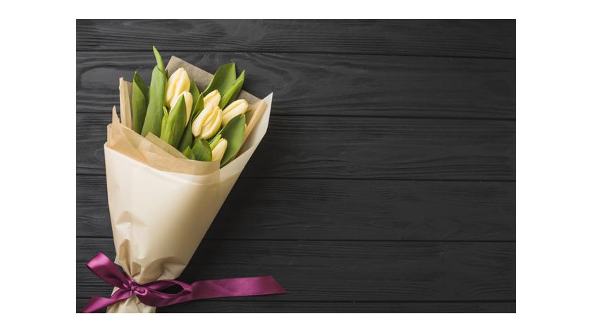 Những lời chúc sức khoẻ, lời cảm ơn, chia buồn cực chân thành đính trên điện hoa Hà Nội