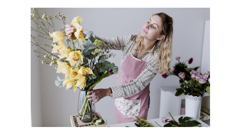 6 quy tắc cắm hoa đẹp dễ làm cho người mới bắt đầu – bí kíp nằm lòng từ những cửa hàng hoa chuyên nghiệp nhất