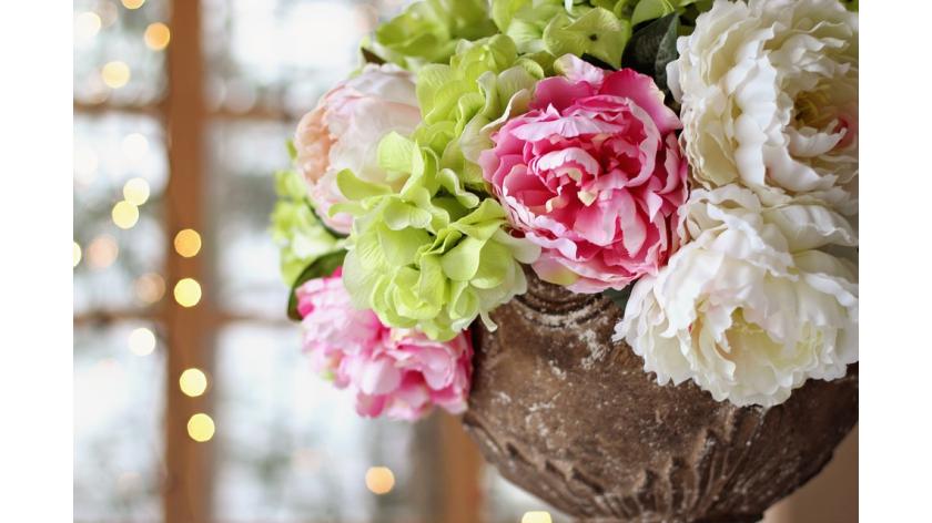 Bí quyết bó hoa và trang trí hoa tươi kiểu vintage đẹp như Tây