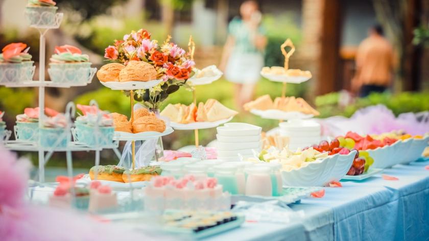 15 ý tưởng điên rồ để tổ chức Sinh nhật vào mùa hè,một lễ kỷ niệm tuyệt vời nhất của năm
