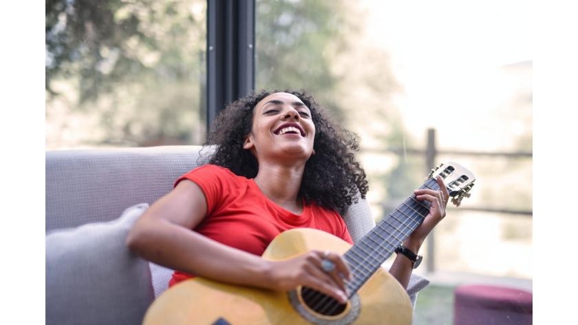 40 hoạt động sáng tạo thú vị giúp bạn sạc lại năng lượng và refresh làm mới bản thân, cải thiện tâm trạng