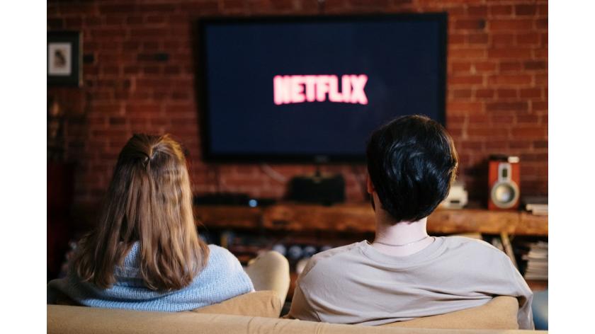 Hãy dừng tay, đây là 10 bộ phim nước ngoài hay nhất trên Netflix!