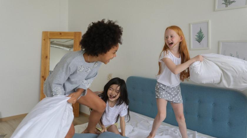 Trận chiến trước khi đi ngủ: con của bạn khó ngủ? Làm thế nào để trẻ em khó ngủ đi ngủ sớm?