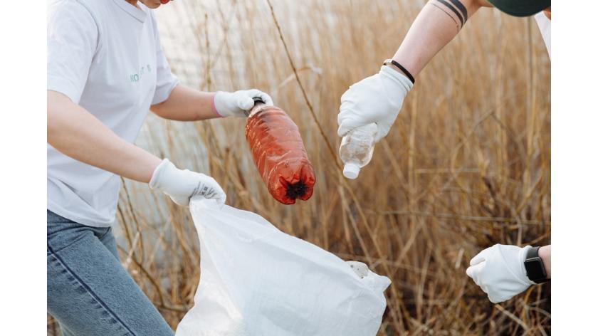 Gia đình đưa con đi dã ngoại cần biết : Bảy nguyên tắc ‘Không để lại dấu vết ‘ khi đi dã ngoại cắm trại, đi bộ đường dài, đi leo núi để bảo vệ thiên nhiên