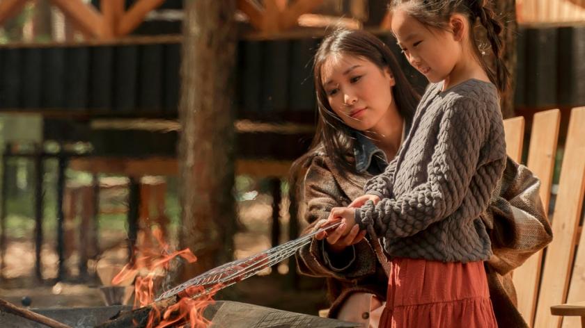 Nấu ăn dã ngoại bên lửa trại: Bí quyết cắm trại vui nhộn và thân thiện với trẻ em